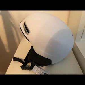 Smith Optics- Matte White snowboard helmet